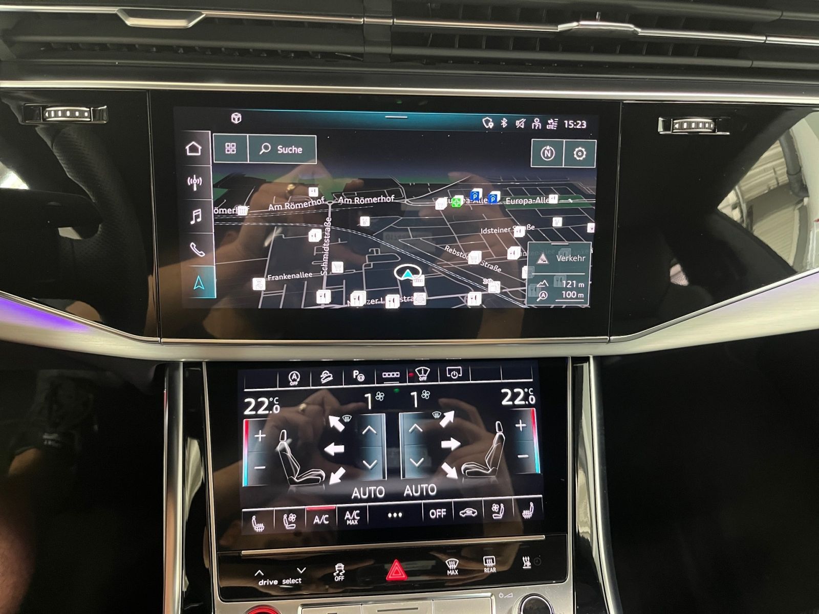 Audi SQ8 2023 г. Серый, пробег 55793 км