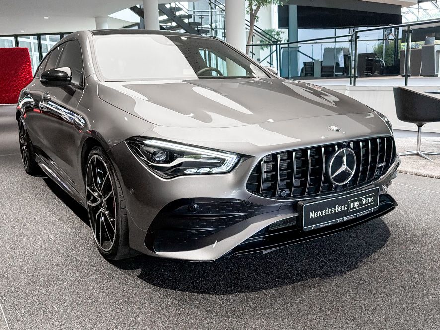 Mercedes-Benz CLA 35 AMG SHOOTING BRAKE 2024 г. Серый, пробег 23000 км