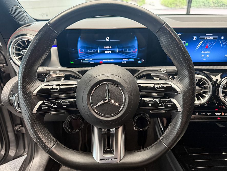 Mercedes-Benz CLA 35 AMG SHOOTING BRAKE 2024 г. Серый, пробег 23000 км