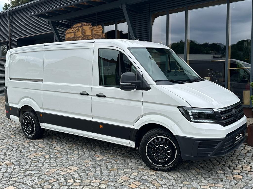 Volkswagen CRAFTER 2024 г. Белый, пробег 46400 км