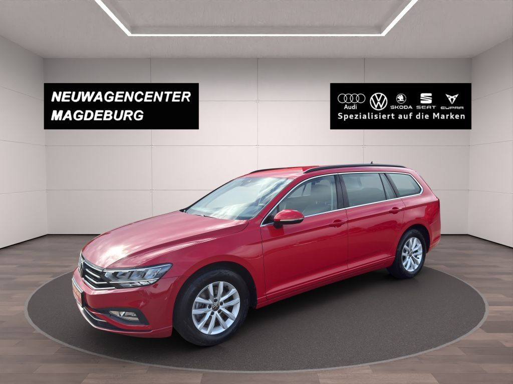 Volkswagen PASSAT VARIANT 2023 г. Красный, пробег 56779 км
