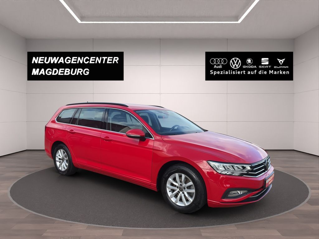 Volkswagen PASSAT VARIANT 2023 г. Красный, пробег 56779 км