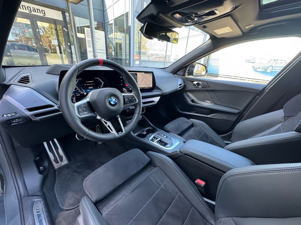 BMW M135 2025 г. Серый, пробег 19037 км