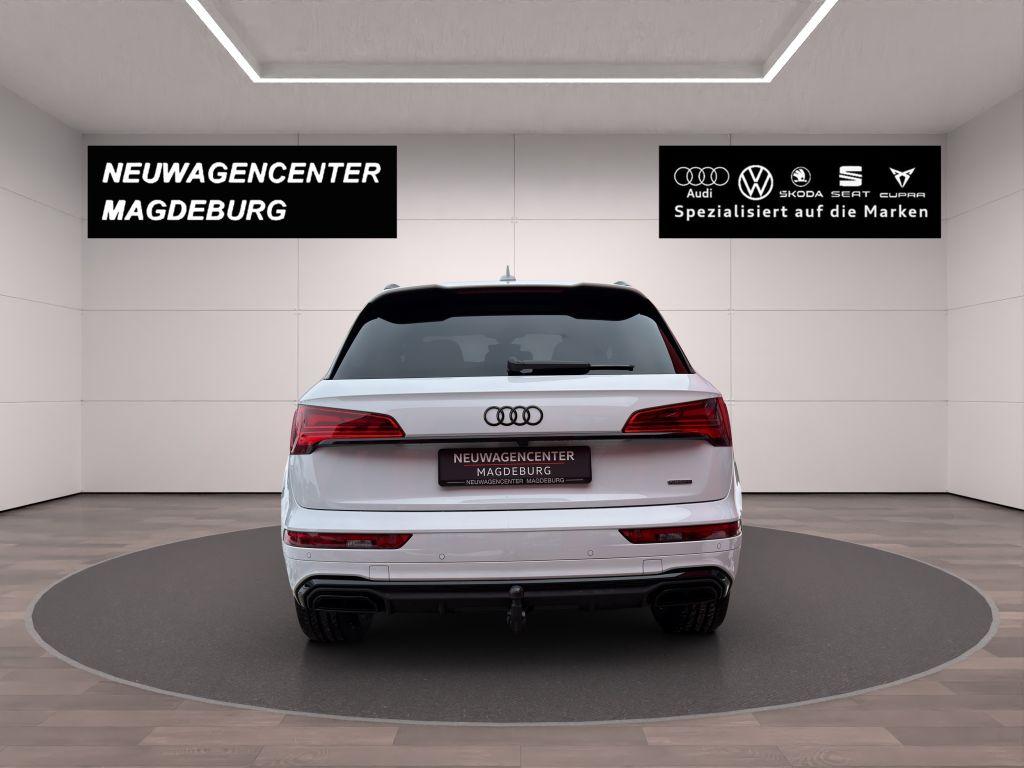Audi Q5 2023 г. Зелёный, пробег 34386 км