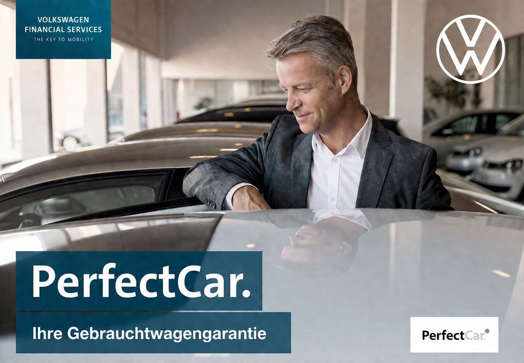 Volkswagen Golf 2022 г. Чёрный, пробег 48447 км