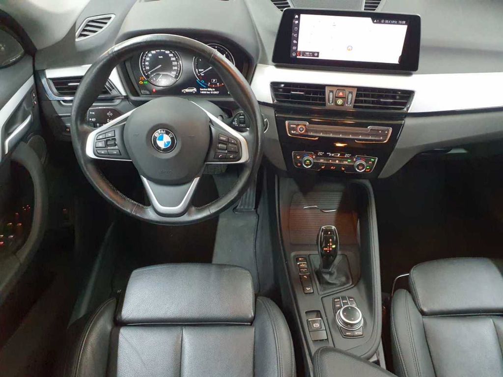 BMW X1 2021 г. Белый, пробег 57220 км