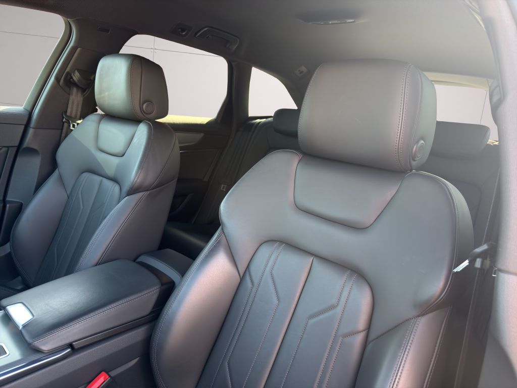 Audi A6 2022 г. Серый, пробег 31428 км