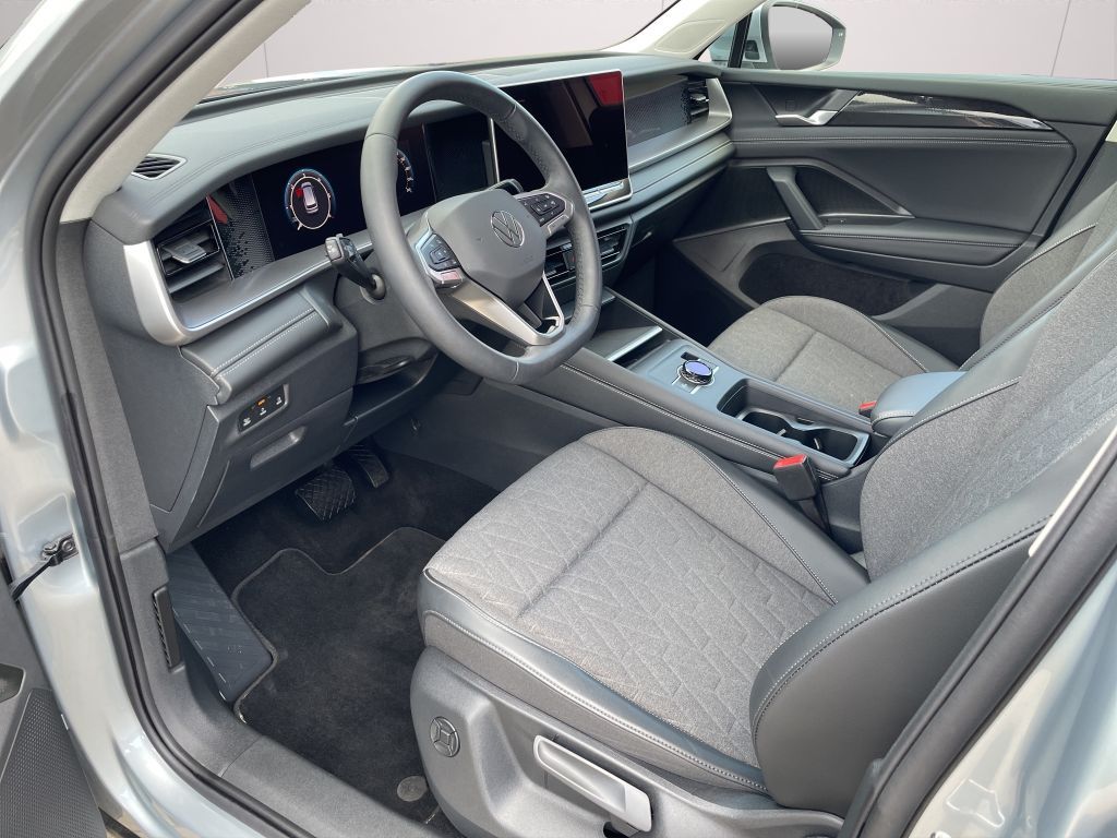 Volkswagen Tayron 2025 г. Серебристый, пробег 12183 км