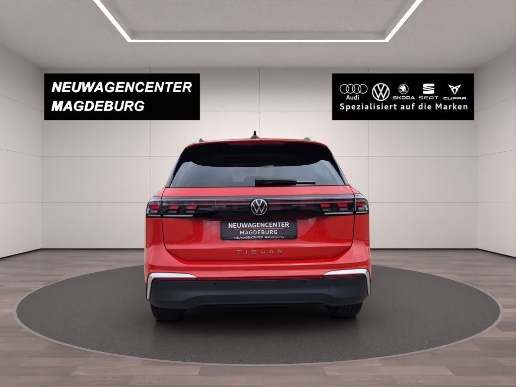 Volkswagen Tiguan 2024 г. Серый, пробег 47616 км