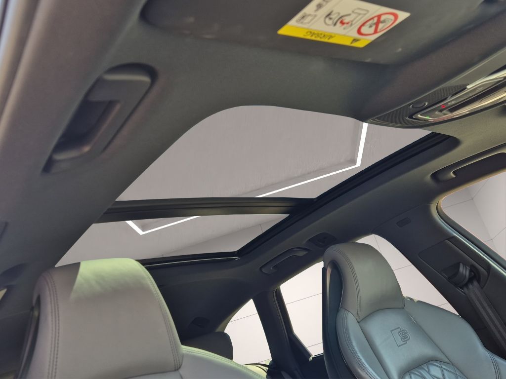 Audi A4 2024 г. Синий, пробег 38875 км