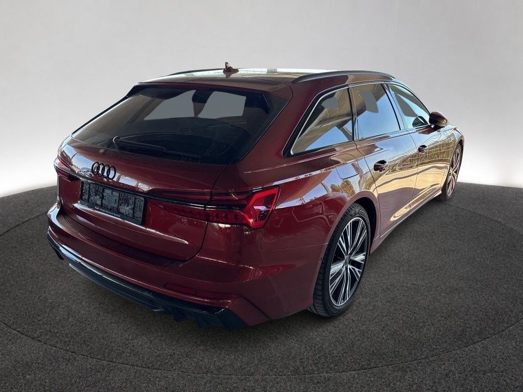 Audi S6 2024 г. Красный, пробег 36052 км