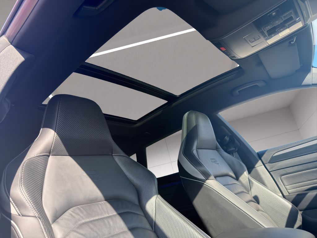 Volkswagen Arteon 2024 г. Белый, пробег 27346 км