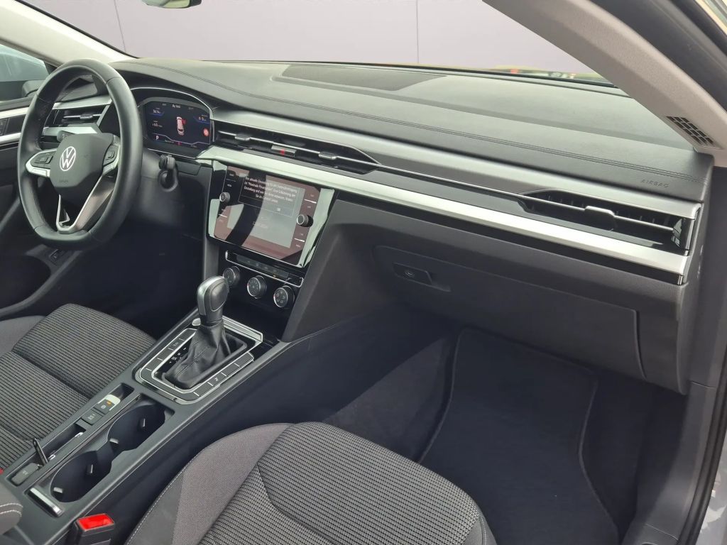 Volkswagen Arteon 2023 г. Чёрный, пробег 57166 км