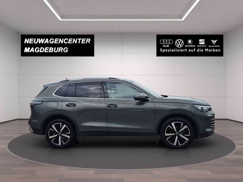 Volkswagen Tiguan 2024 г. Серый, пробег 39431 км