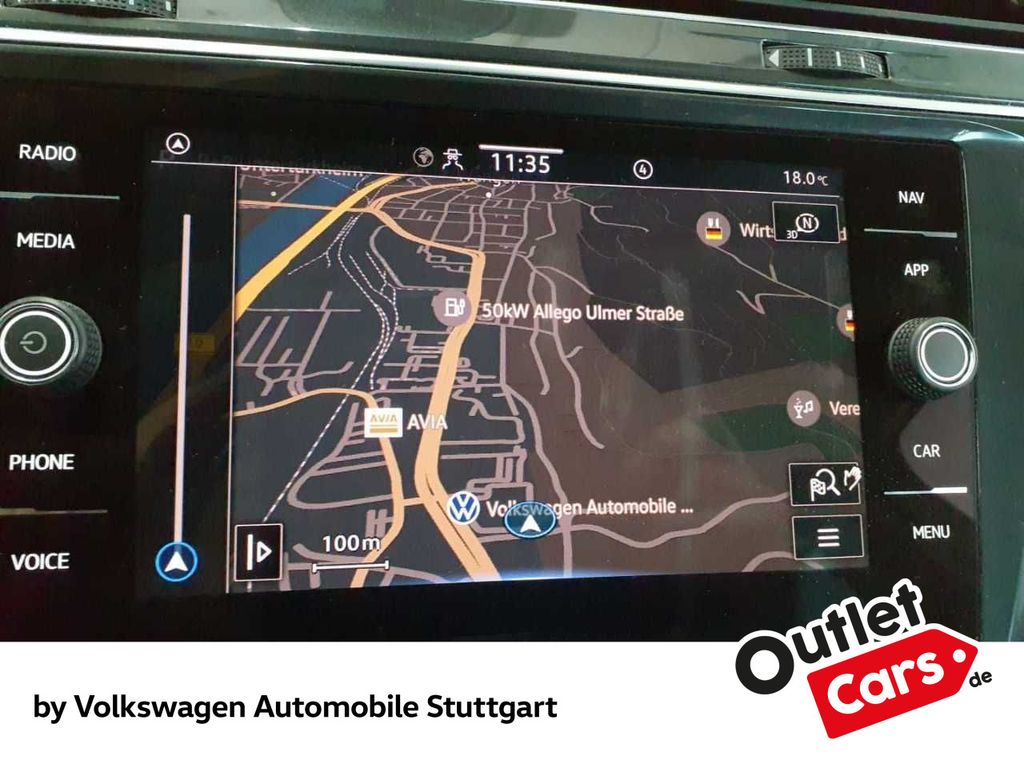 Volkswagen Tiguan 2023 г. Белый, пробег 42933 км
