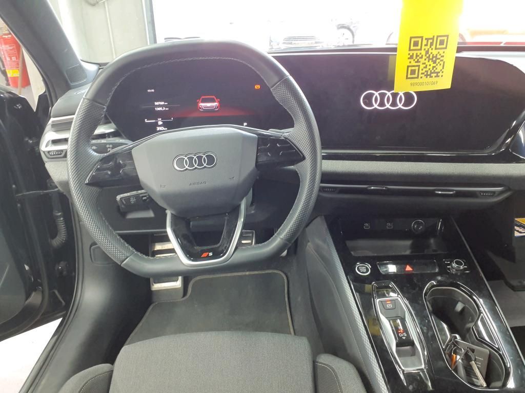 Audi A5 2025 г. Чёрный, пробег 50769 км