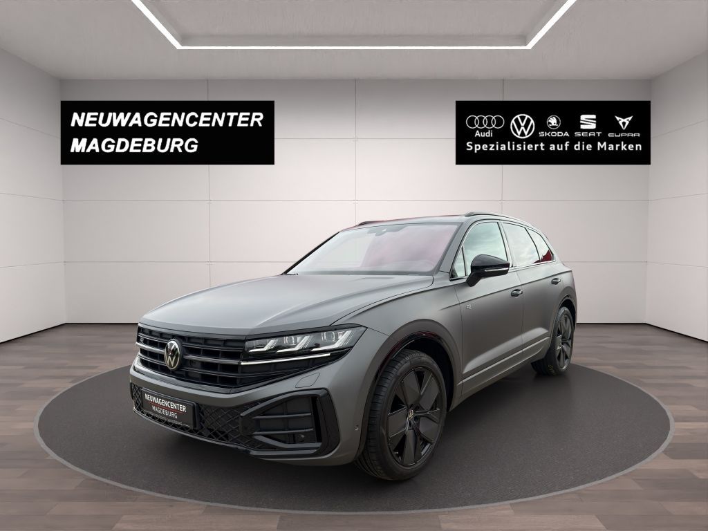 Volkswagen Touareg 2025 г. Белый, пробег 15457 км