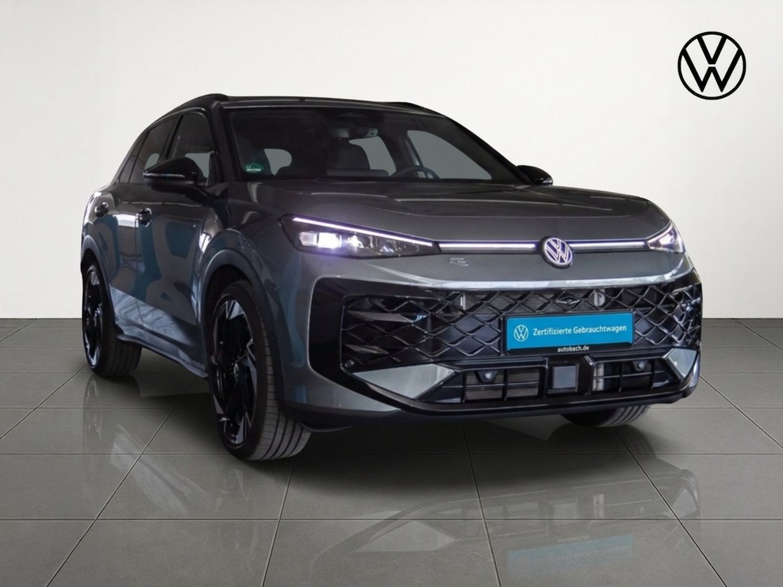 Volkswagen T-Roc 2026 г. Серый, пробег 14000 км