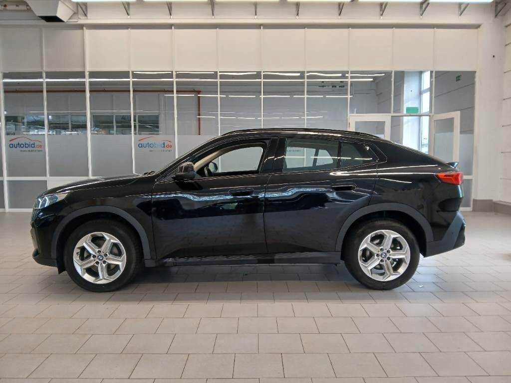 BMW X2 2024 г. Чёрный, пробег 49900 км