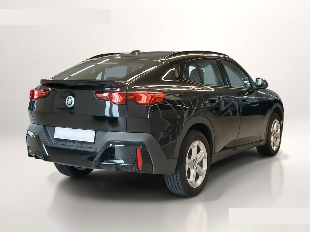 BMW X2 2024 г. Чёрный, пробег 49900 км