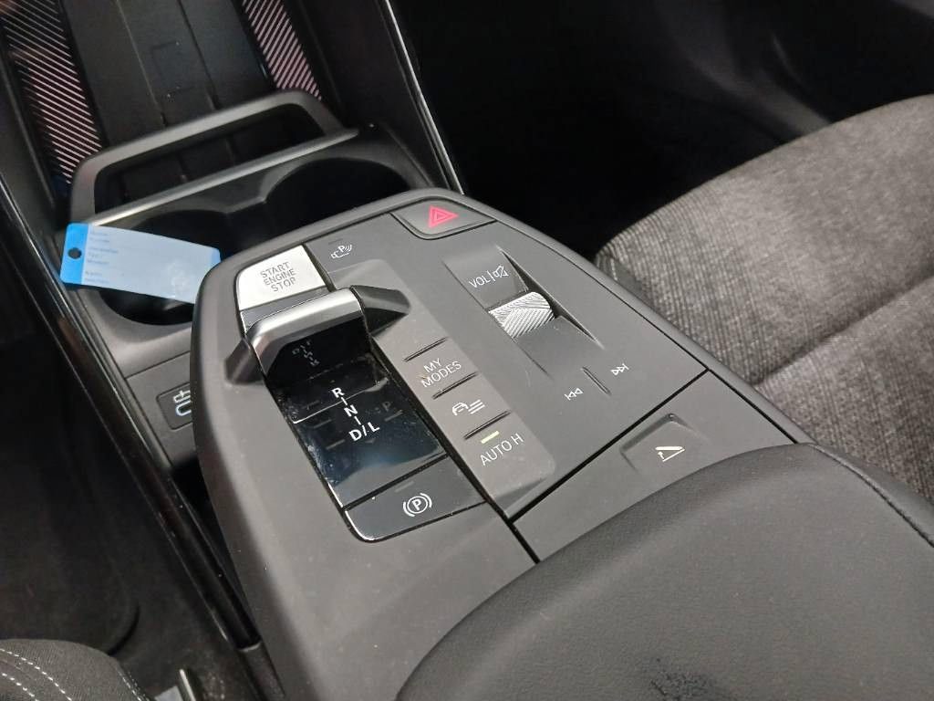 BMW X2 2024 г. Чёрный, пробег 49900 км