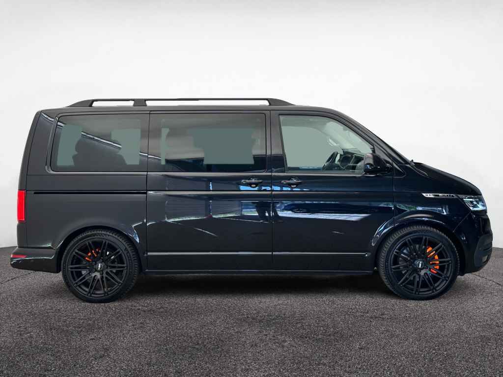 Volkswagen T6 MULTIVAN 2024 г. Чёрный, пробег 48200 км