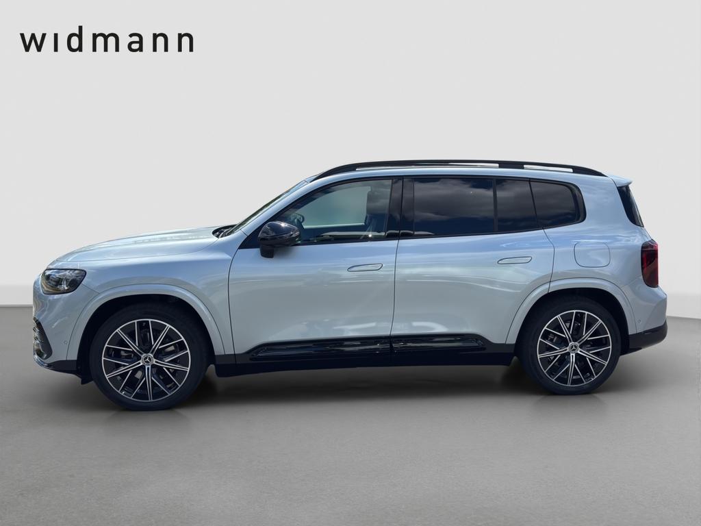 Mercedes-Benz GLB 200 2026 г. Серебристый, пробег 8000 км