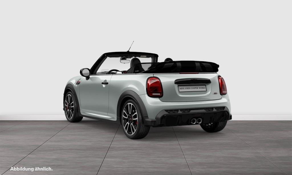 Mini JOHN COOPER WORKS CABRIO 2022 г. Белый, пробег 46464 км