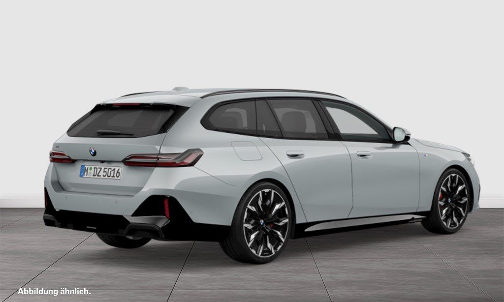 BMW 520 2024 г. Серый, пробег 16138 км