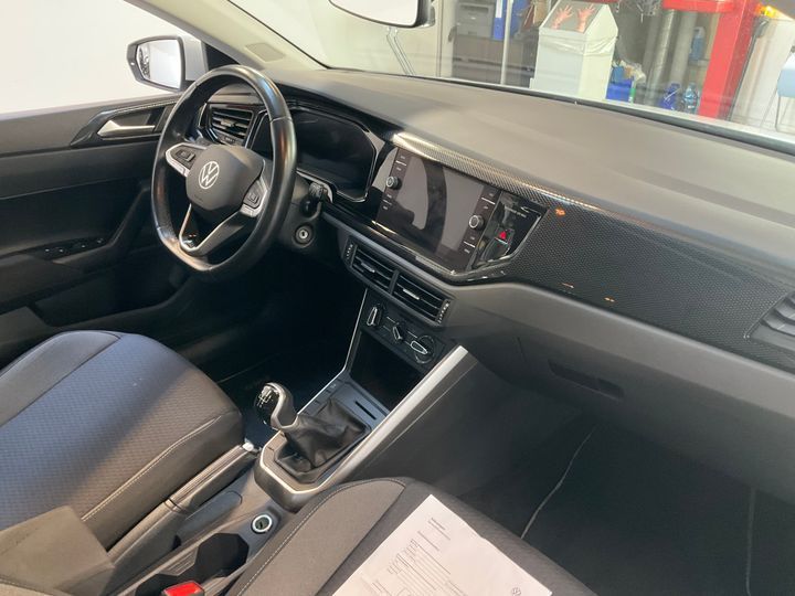 Volkswagen Polo 2023 г. Белый, пробег 29703 км