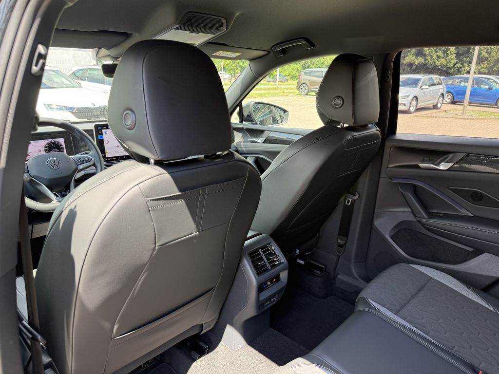 Volkswagen Tiguan 2025 г. Чёрный, пробег 19060 км