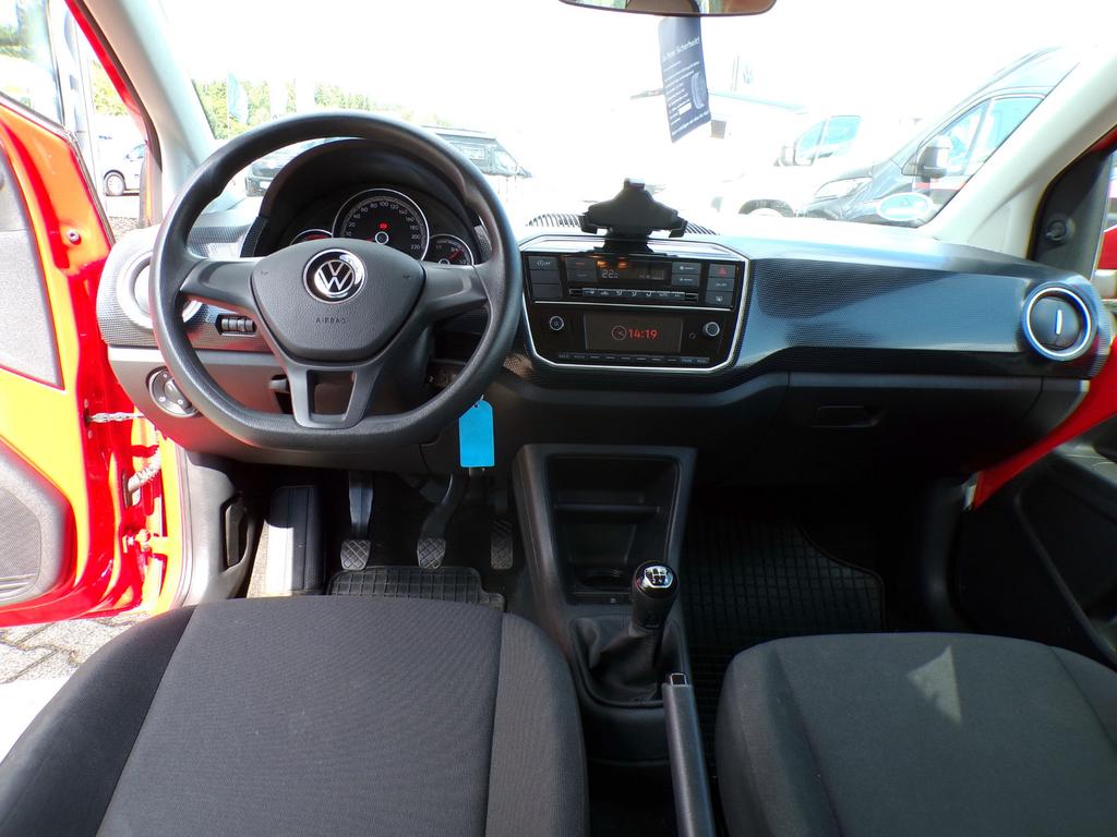 Volkswagen up! 2023 г. Красный, пробег 54208 км