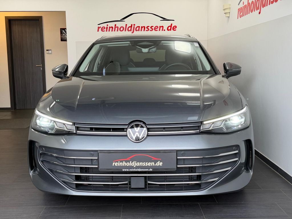 Volkswagen PASSAT VARIANT 2025 г. Серый, пробег 50977 км