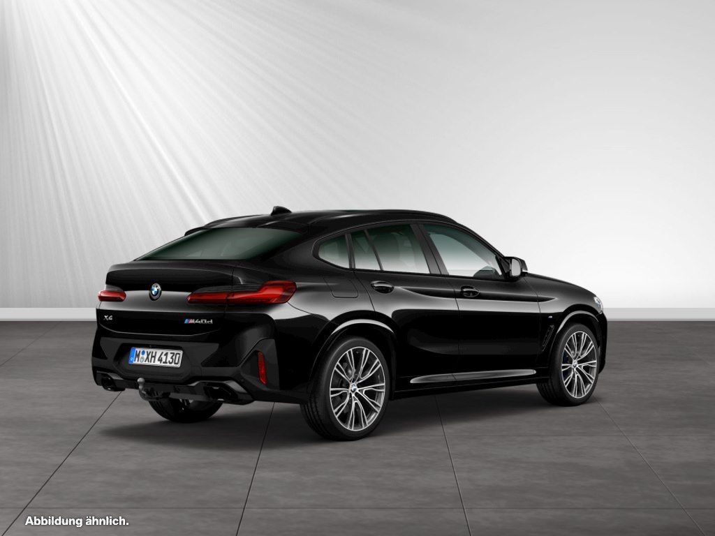 BMW X4 M40 2025 г. Чёрный, пробег 20999 км