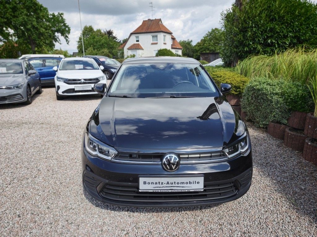 Volkswagen Polo 2023 г. Чёрный, пробег 50000 км