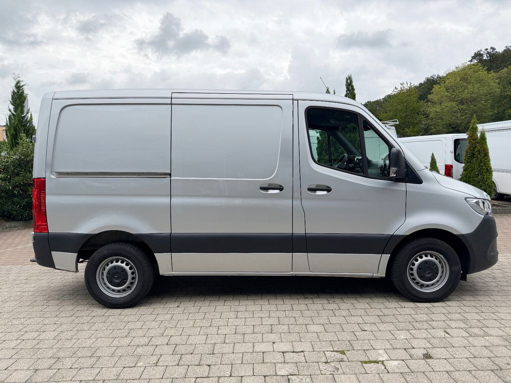 Mercedes-Benz SPRINTER 2022 г. Серебристый, пробег 48950 км