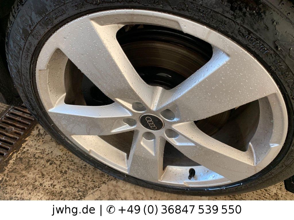 Audi S6 2023 г. Чёрный, пробег 19980 км