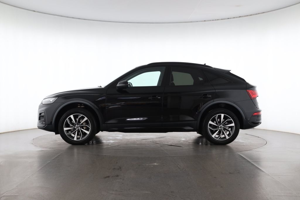 Audi Q5 2022 г. Чёрный, пробег 57249 км