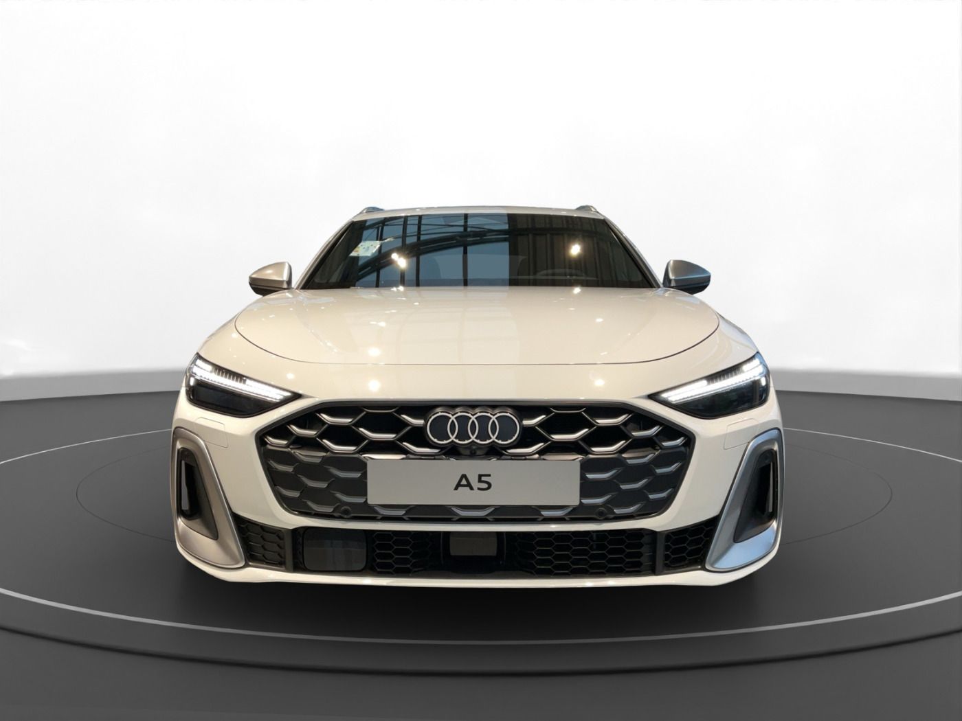 Audi S5 2025 г. Белый, пробег 19888 км