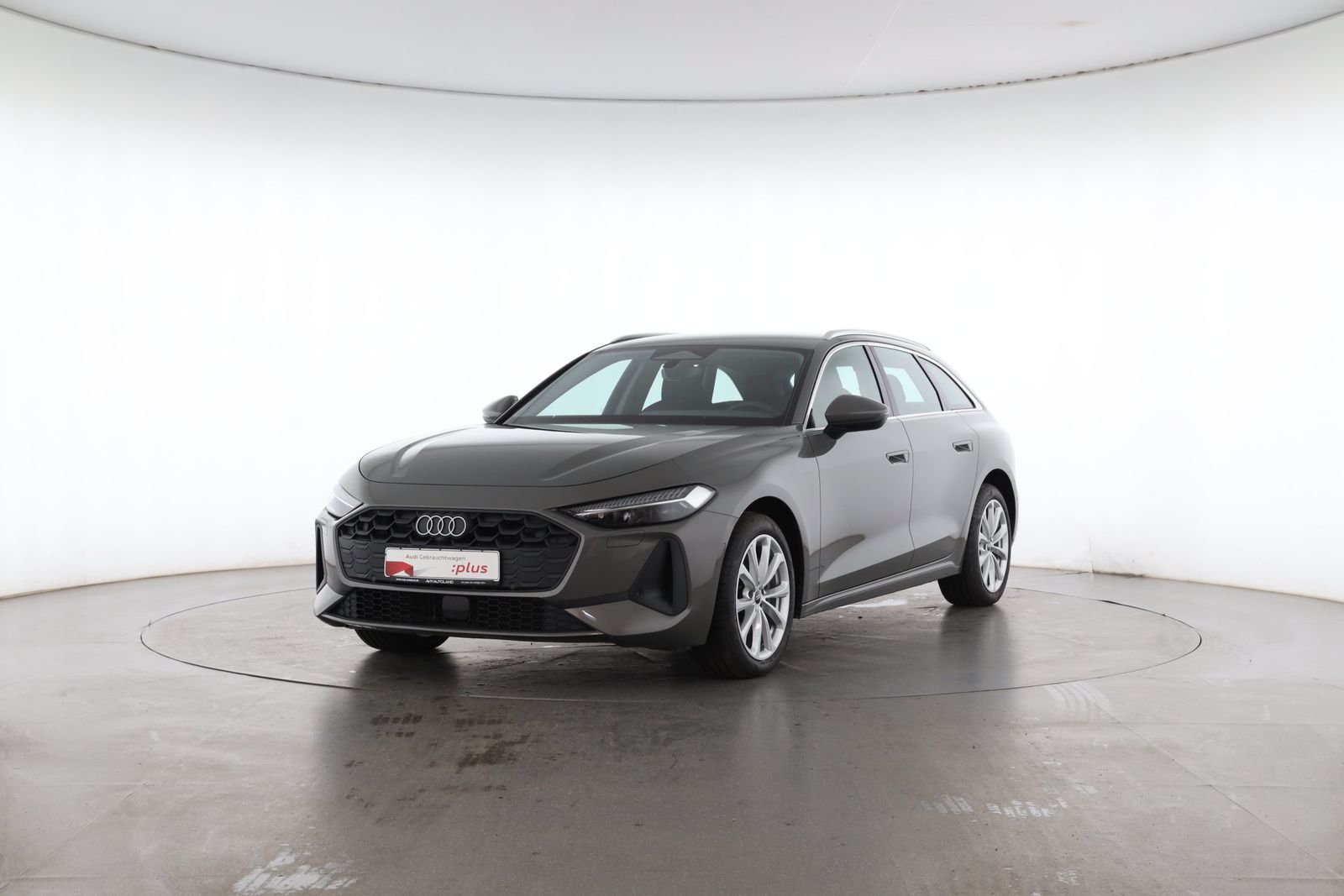 Audi A5 2024 г. Серый, пробег 17989 км