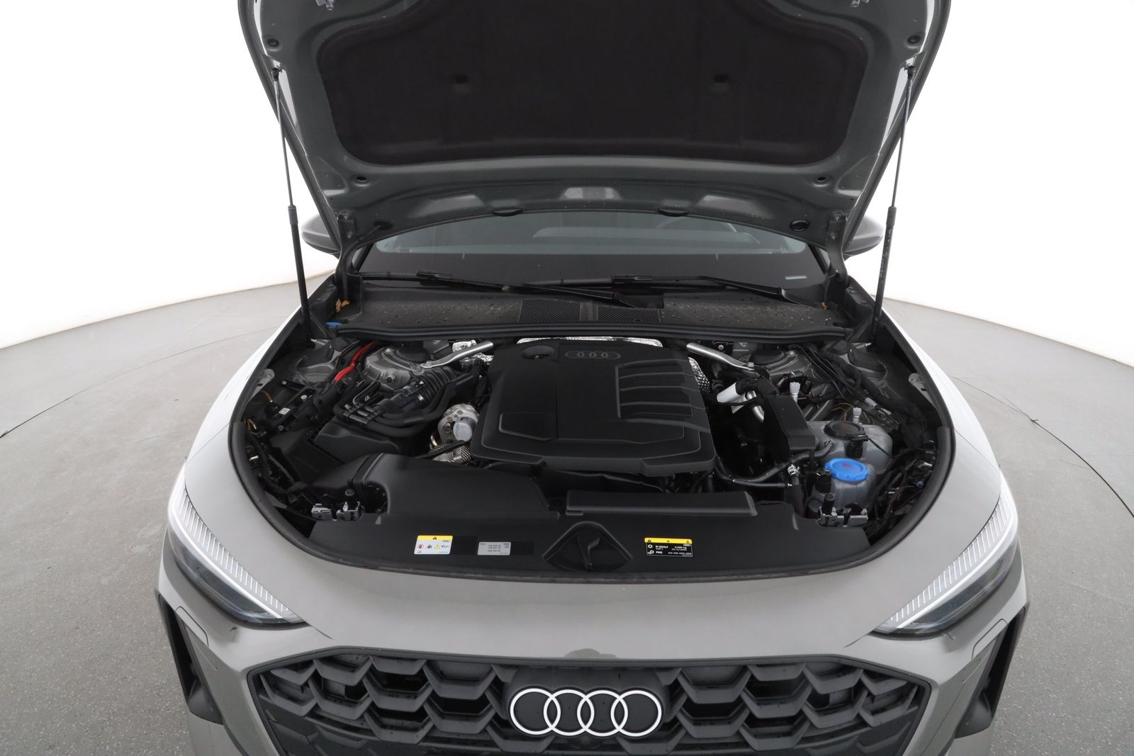 Audi A5 2024 г. Серый, пробег 17989 км