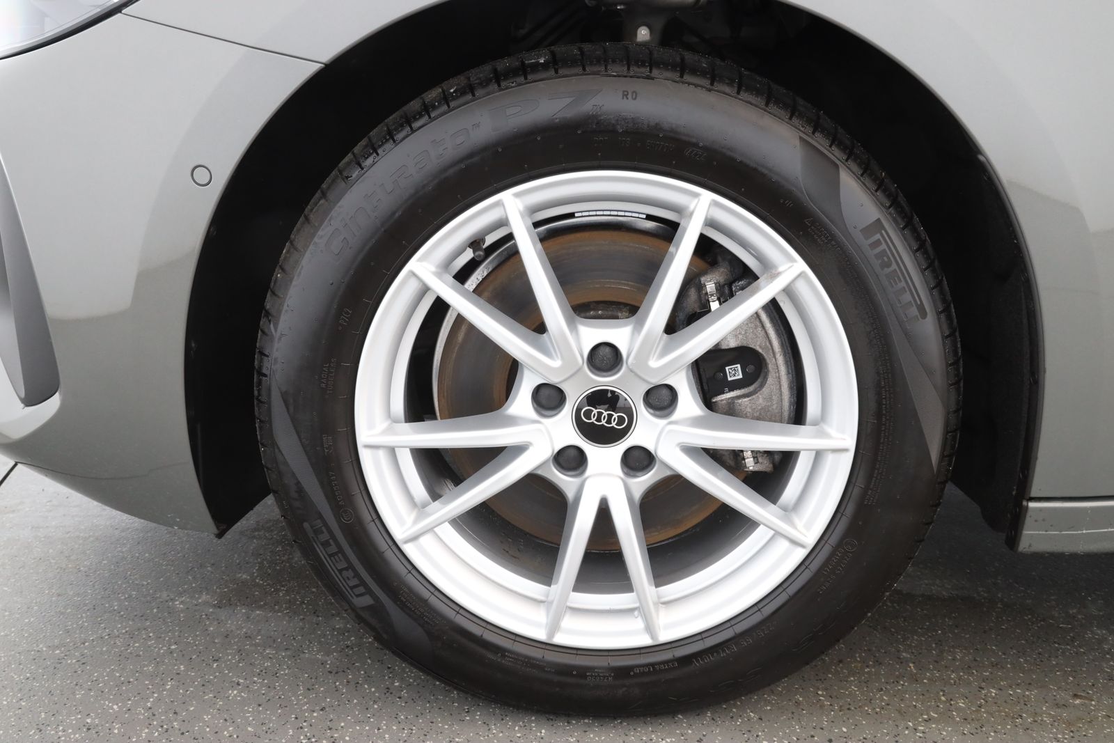 Audi A5 2025 г. Серый, пробег 28651 км