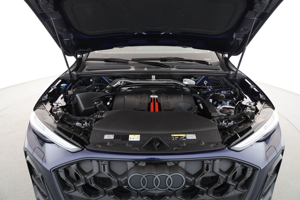 Audi SQ5 2025 г. Синий, пробег 18904 км