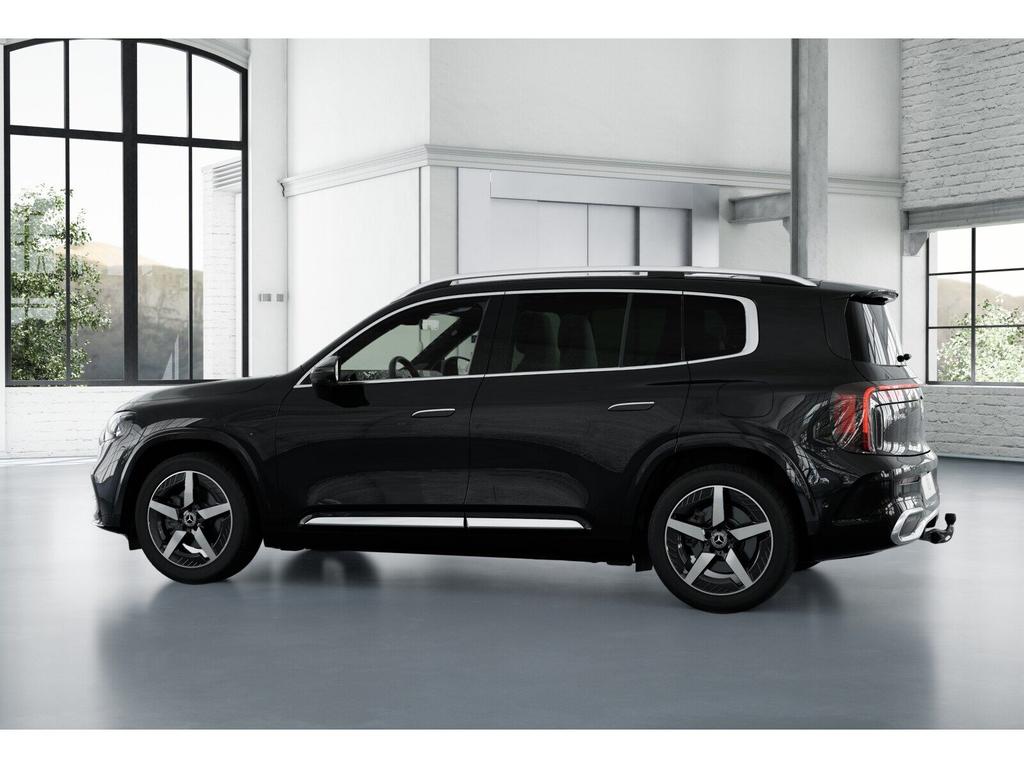 Mercedes-Benz GLB 200 2026 г. Чёрный, пробег 9999 км