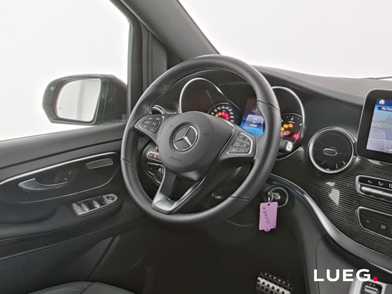 Mercedes-Benz V 250 2024 г. Серый, пробег 17620 км