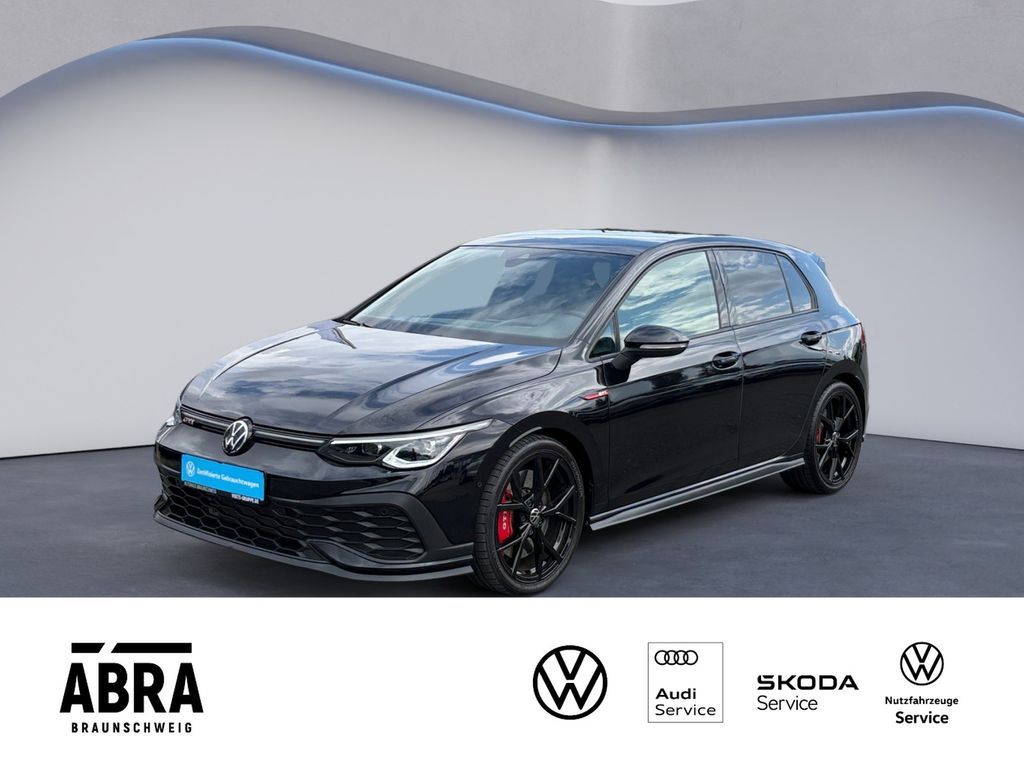 Volkswagen Golf 2023 г. Чёрный, пробег 39700 км