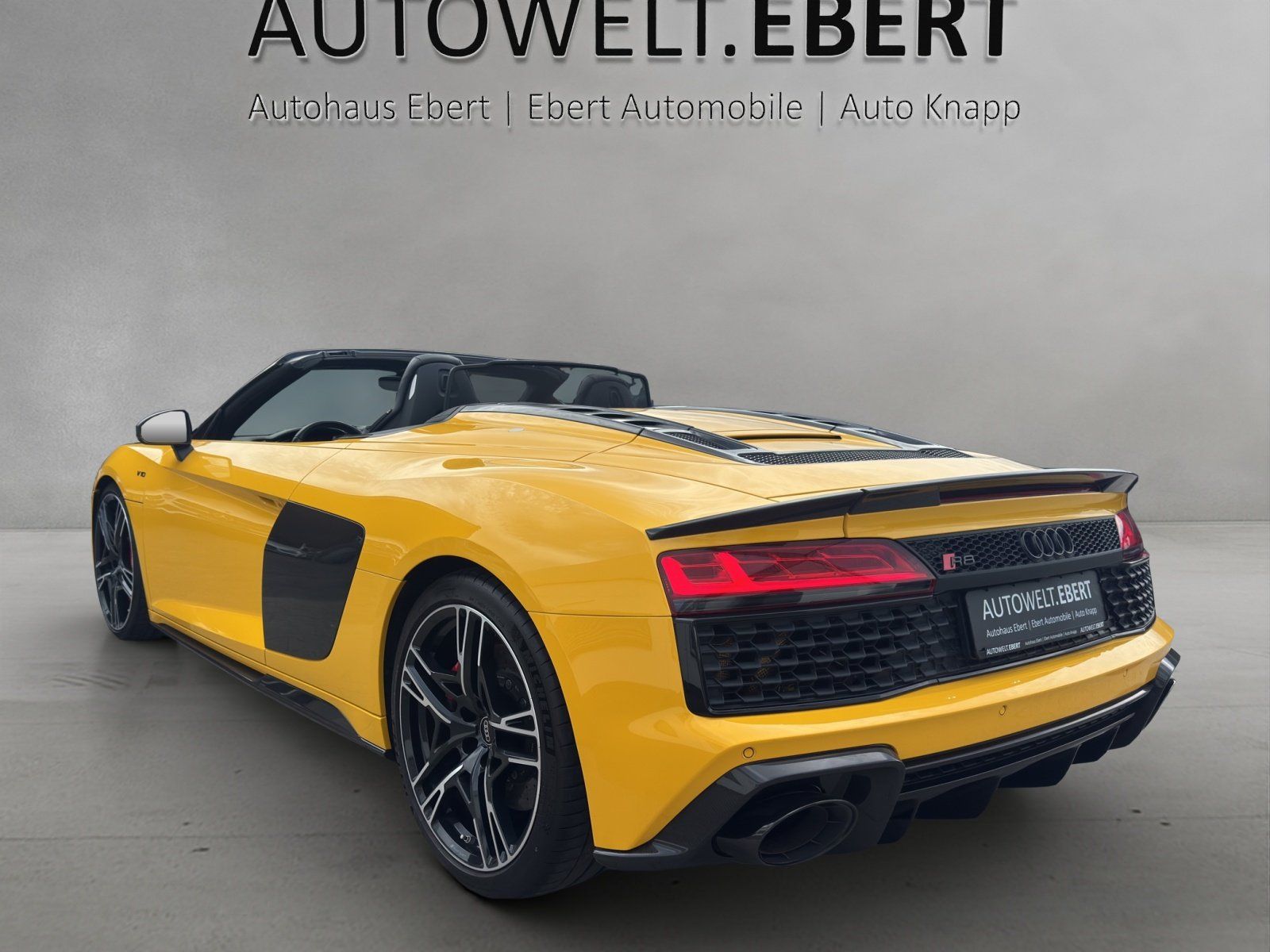 Audi R8 2021 г. Жёлтый, пробег 29065 км