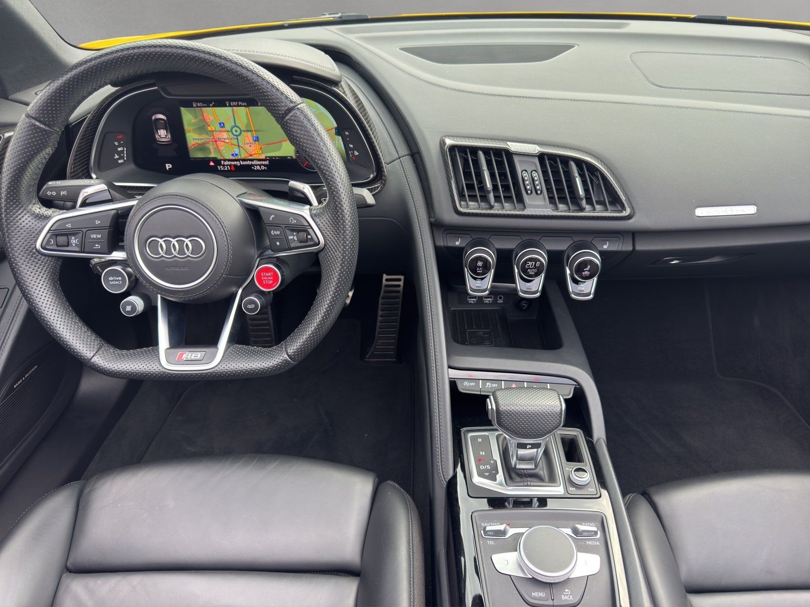 Audi R8 2021 г. Жёлтый, пробег 29065 км