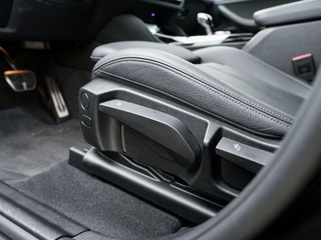 BMW X4 2026 г. Чёрный, пробег 18999 км