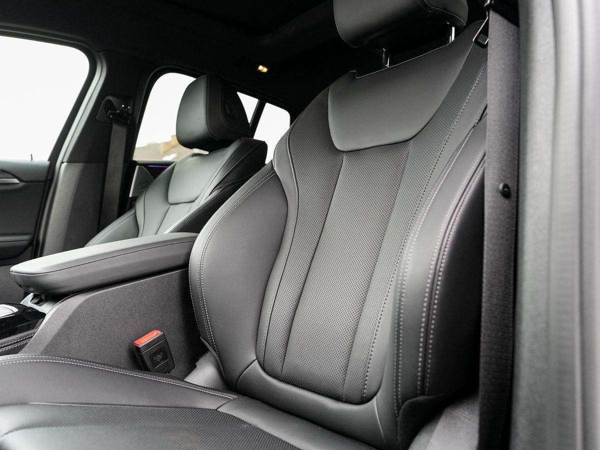 BMW X4 2026 г. Чёрный, пробег 18999 км